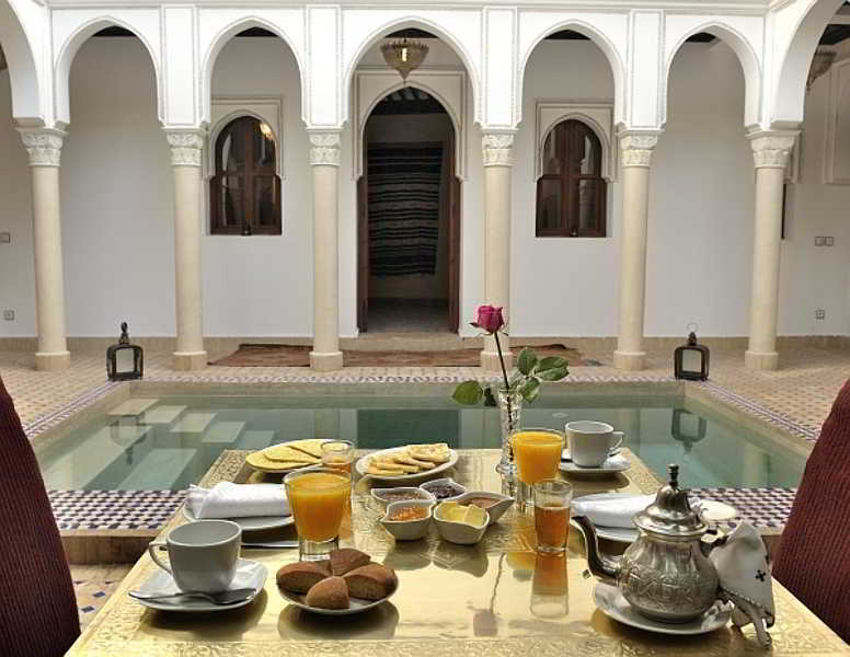 Riad Le Jardin D'Abdou Марракеш Экстерьер фото Breakfast at a riad in Marrakech